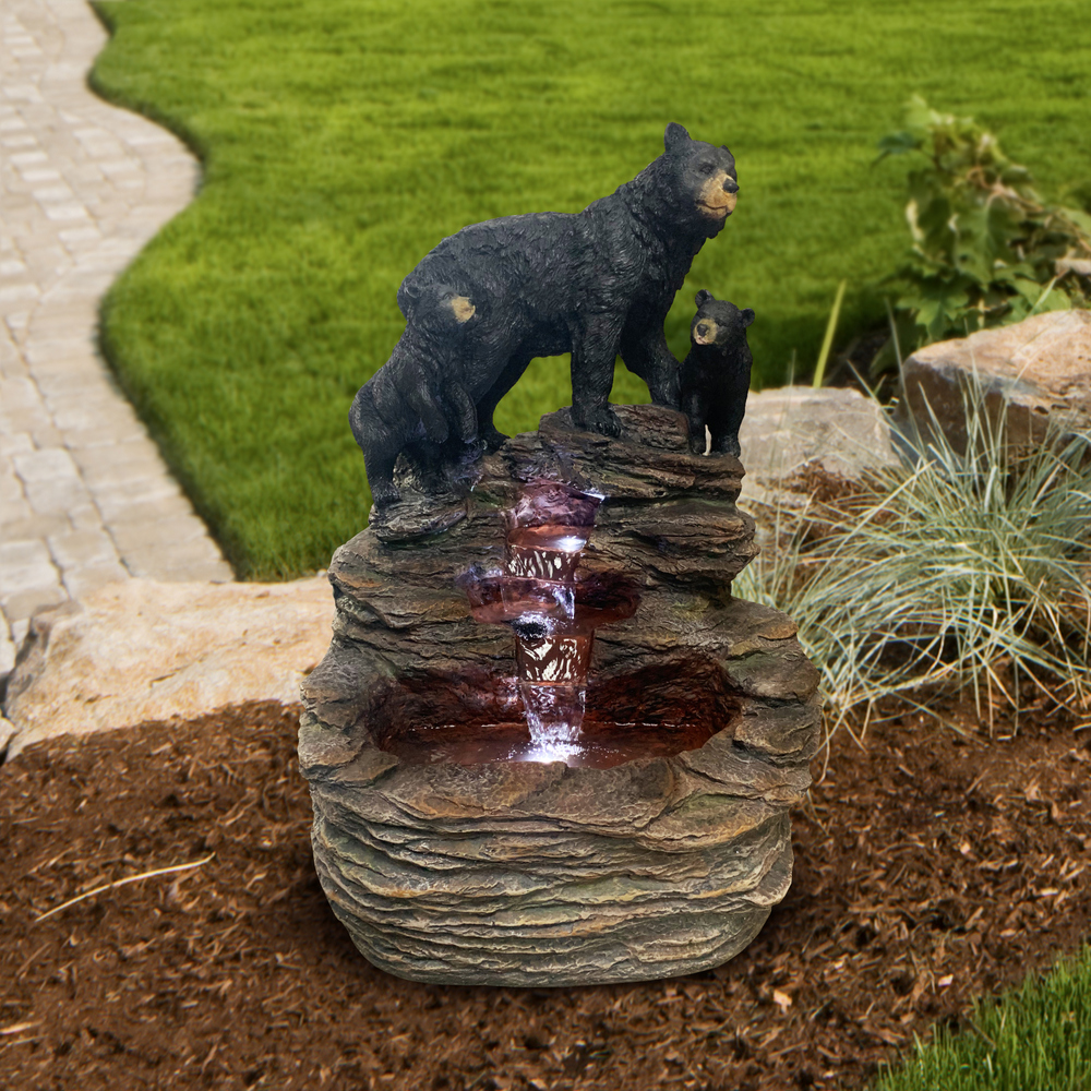 AD94002-BearWithCubsFountain-lifestyle